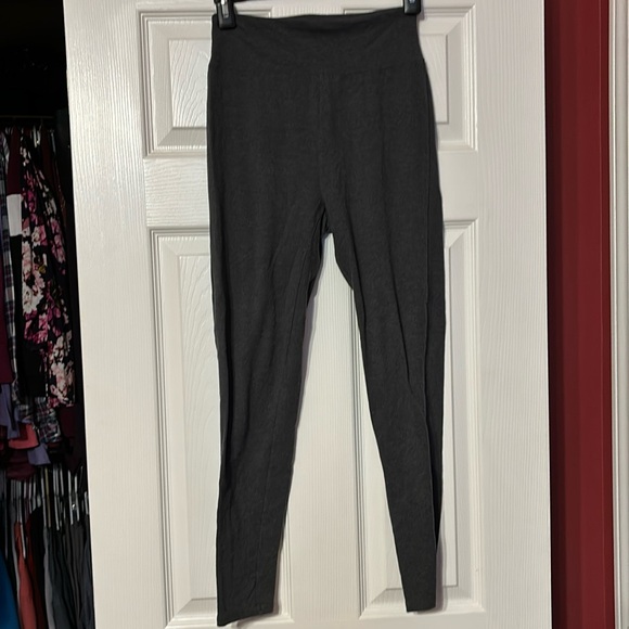 Flirtitude active grey leggings size medium - Picture 1 of 3